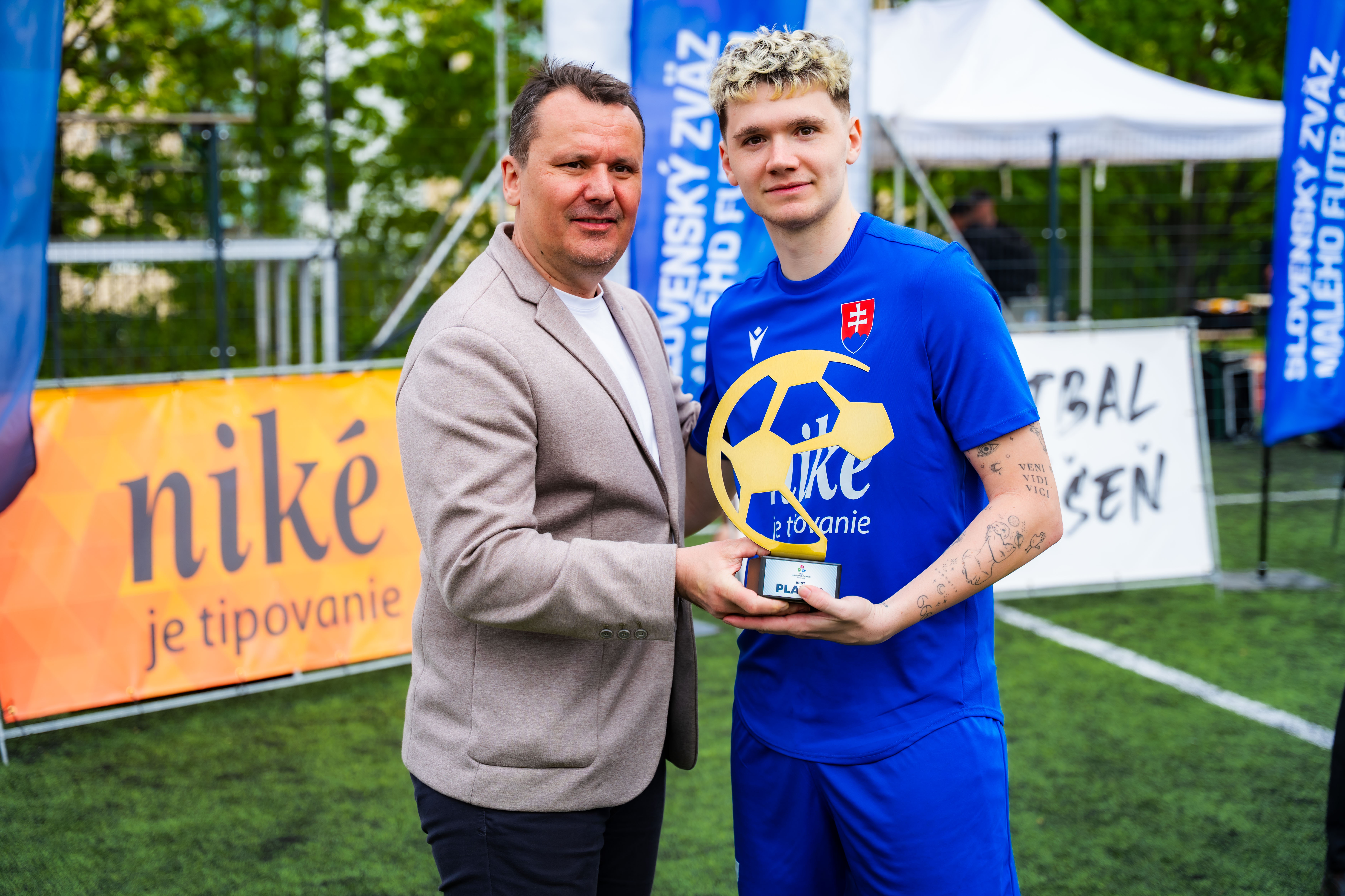 Odovzdavanie cien vytazom Majstrostiev Europy v malom futbale-1-46
